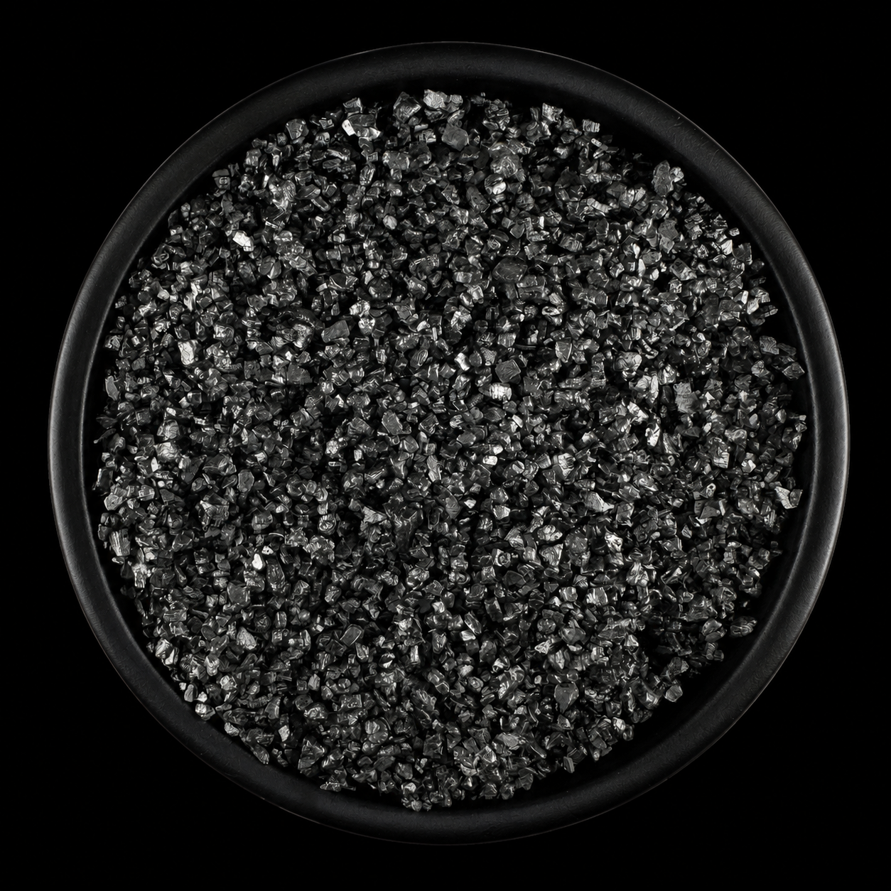 Vesalt Black Lava – schwarzes Hawaii-Meersalz mit Aktivkohle, grob und mineralreich, handgefüllt